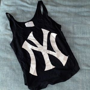 New York Yankees tank